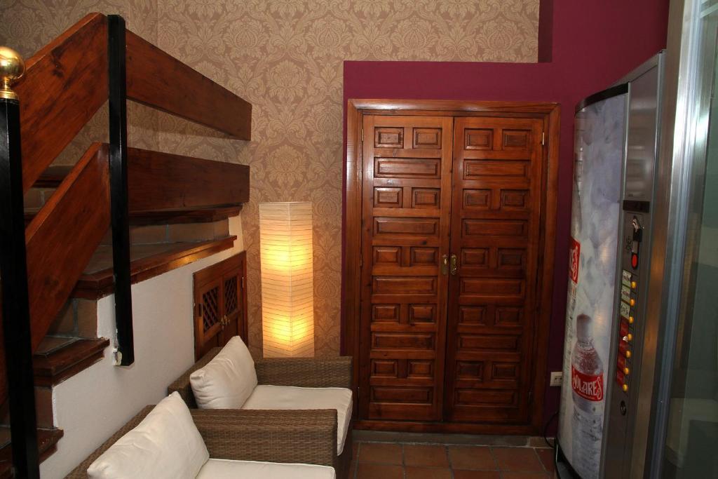 Hostal La Posada De Zocodover Toledo Exteriör bild