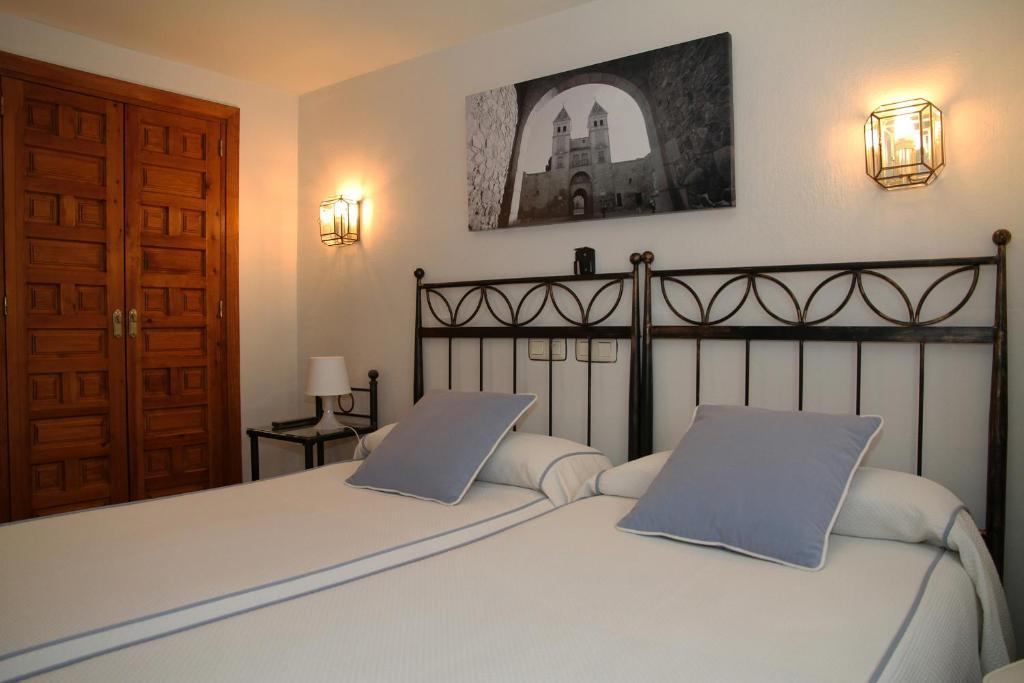 Hostal La Posada De Zocodover Toledo Exteriör bild