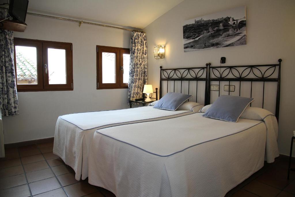 Hostal La Posada De Zocodover Toledo Exteriör bild
