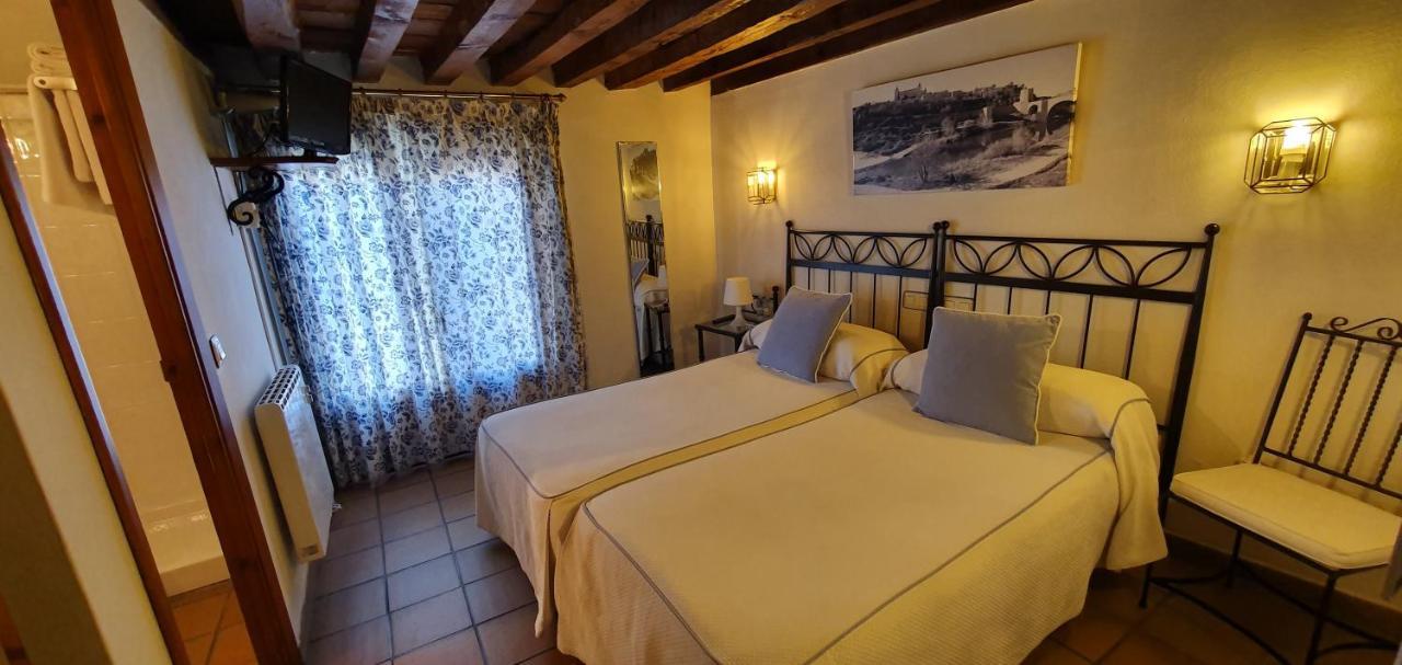 Hostal La Posada De Zocodover Toledo Exteriör bild