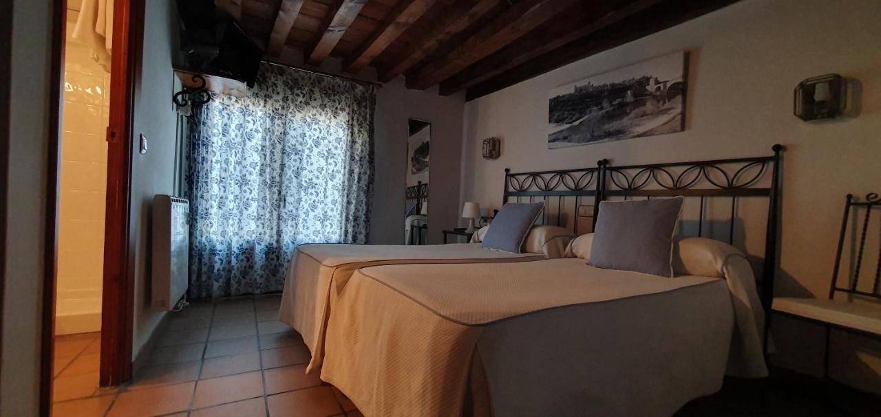 Hostal La Posada De Zocodover Toledo Exteriör bild